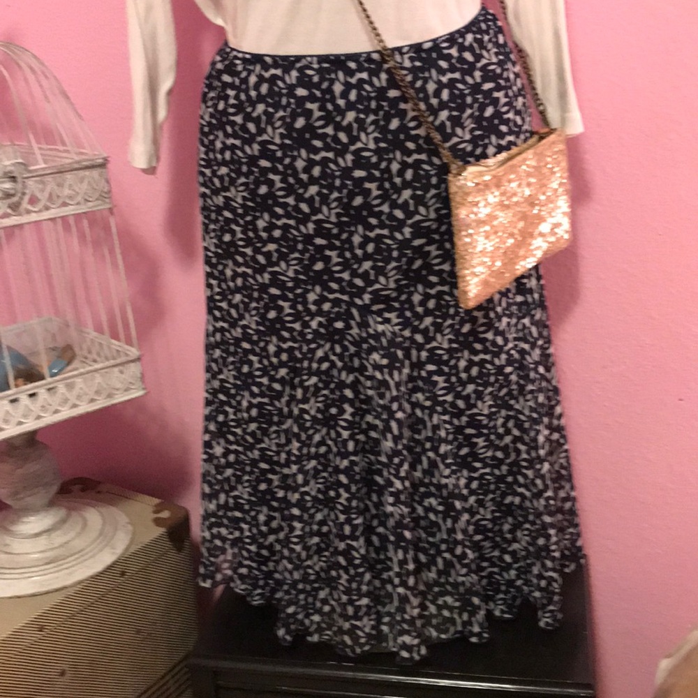 Chadwicks Skirt MIDI Sheer Flowery Flair
